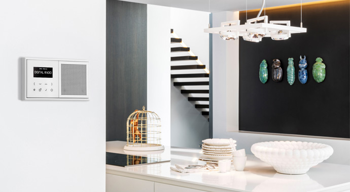 JUNG Smart Radio DAB+